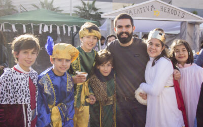 Los patios de las Escuelas Salesianas recrean la Historia de la Navidad