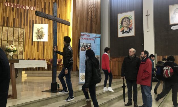 “La Cruz de Lampedusa” en Pamplona, el miércoles de Ceniza