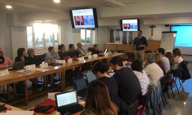 Gran interés por la formación en el equipo docente de las Escuelas Salesianas