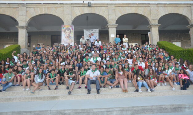 El Rector Mayor se fue de campamento