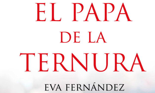 La vaticanista Eva Fernández presenta en la Librería Salesiana su libro ‘El Papa de la ternura’