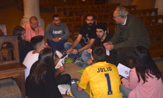 Cerca de 400 jóvenes participan en la formación sobre el Itinerario de Educación en la Fe en La Rioja, Arévalo y Ourense