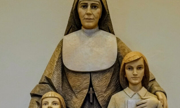 María Mazzarello, ‘Maín’