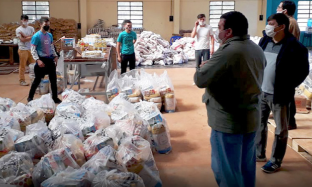Alimentación diaria para más de 60.000 personas desde el Comité de Emergencia en Alto Paraná (Paraguay)
