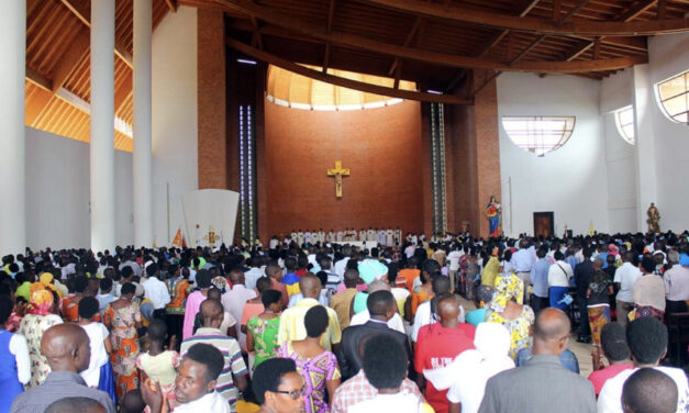 Inaugurado un nuevo santuario a María Auxiliadora en África