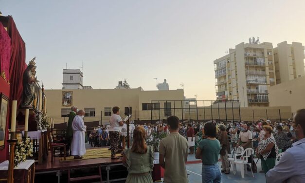 La Asociación de María Auxiliadora de Rota clausura con un triduo los actos por el cincuentenario