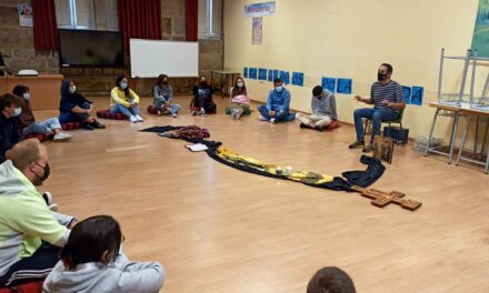 Aprender a rezar, rezando: Más de 500 jóvenes animadores de centros juveniles salesianos profundizan en la experiencia de la oración