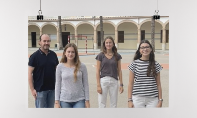 Tres alumnas de bachillerato del colegio Salesiano San Antonio Abad de Valencia finalistas de los Premis Sapiència de investigación