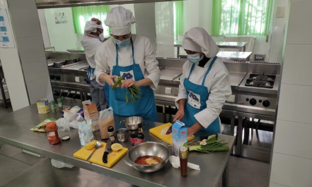 La Escuela JuanSoñador de León y HM Hospitales apuestan por la alimentación saludable