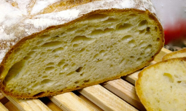 El pedazo de pan blanco