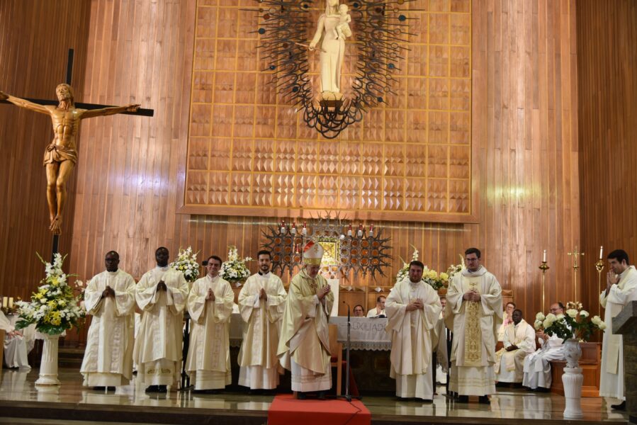 20220613-Ordenaciones04