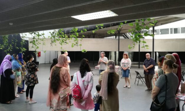 Salesians La Mina realitza classes d’espanyol per a persones migrades