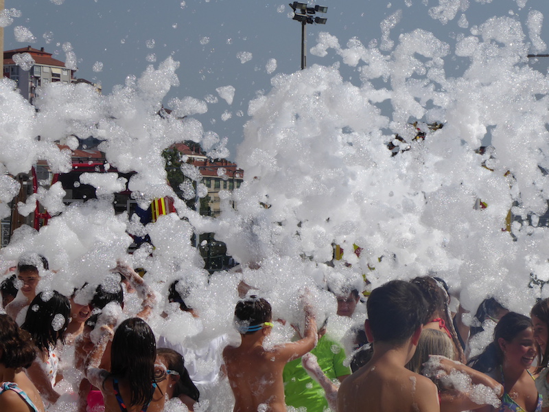 Festa da escuma cos bombeiros