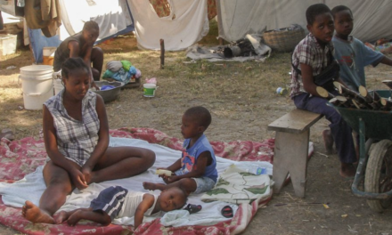 Haití, rodeados de violencia y sin comida ni agua ni combustible