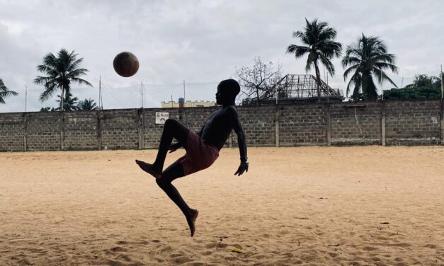 L’experiència de voluntariat internacional et canvia la manera de mirar el món