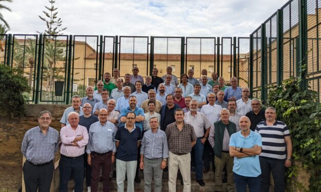 El Campello acull als directors de la Inspectoria Maria Auxiliadora en una trobada per ‘cultivar somnis i collir fruits’