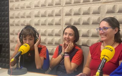 Joves de Salesians Morón comparteixen a la ràdio la seva experiència com a mediadors per a la prevenció de discursos d’odi