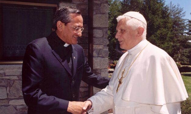 Benedicto XVI y los salesianos