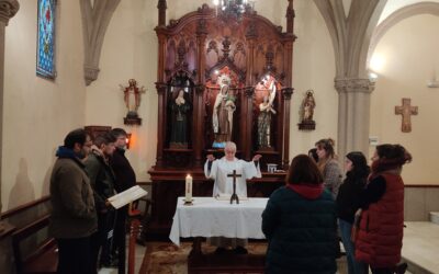 Jóvenes, Navidad y «Comunidades de Oración» en Salesianos Cambados