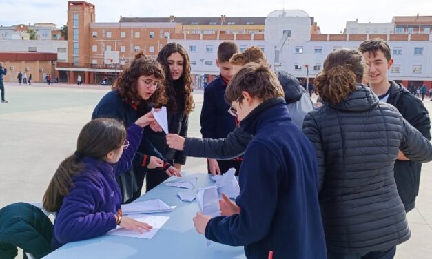 Salesianos Badajoz estrena los “Patios alternativos” de la mano del alumnado acompañante