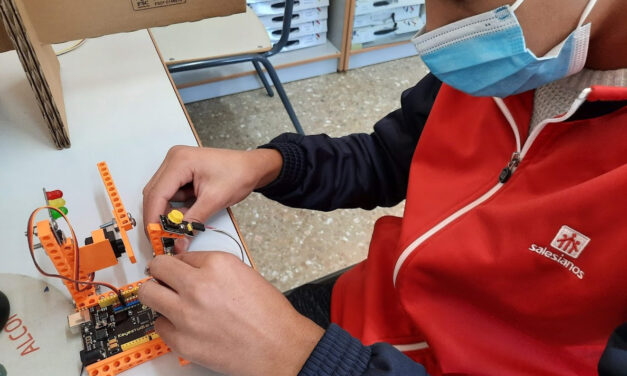 Salesians Juan XXIII presenta ‘AlcoiBot’, la Fira de Robòtica Educativa i noves tecnologies