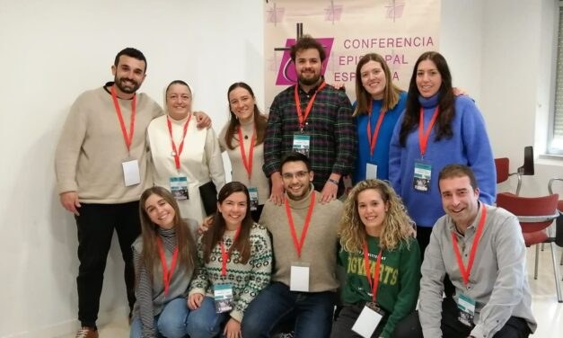 Representación salesiana en la asamblea conjunta de jóvenes y agentes de pastoral en Valladolid