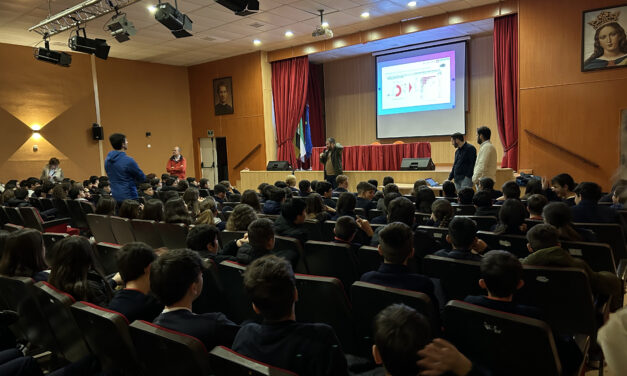 Salesianos Badajoz organiza una jornada para promover el buen uso de la tecnología y las redes sociales