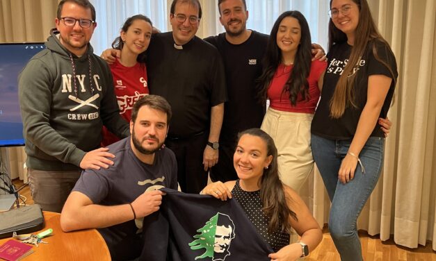 Últims preparatius per viatjar al Líban