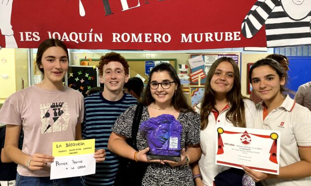 Primer premi al 10è Certamen de Teatre del Polígono Sur per Salesians Trinidad