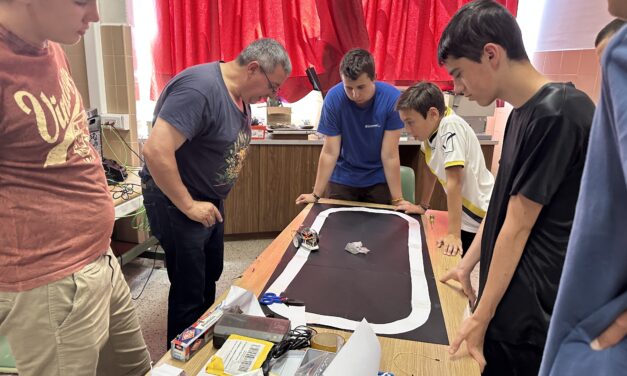 La robótica también presente en el #VeranoSalesiano
