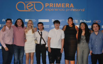 El programa Primera Experiencia Profesional de Pinardi celebra su graduación en el Hilton Madrid Airport