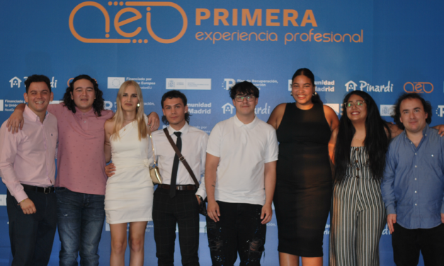 El programa Primera Experiencia Profesional de Pinardi celebra su graduación en el Hilton Madrid Airport