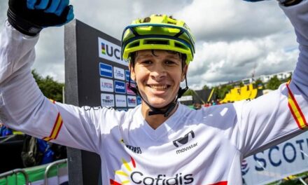 Daniel Cegarra, alumno de Salesianos Cartagena, campeón del mundo de trial con España