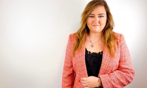 María Fernández Trillo, antiga alumna de Salesians Linares, una jove ‘cum laude’