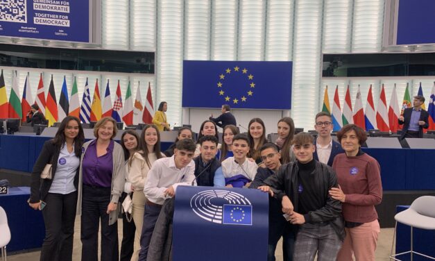 Des de la crisi energètica cap a un futur sostenible: Salesians La Almunia com a eurodiputats