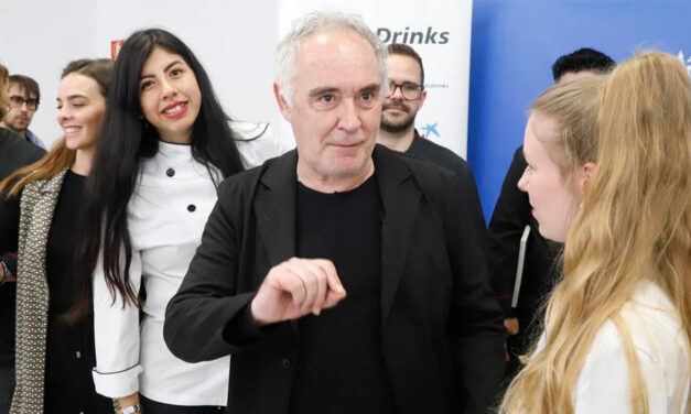 Ferran Adriá participa en la inauguración de una cocina comunitaria de la Fundación Don Bosco