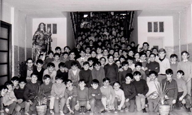 Foto con Historia: María Auxiliadora viene a España