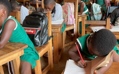 Atendiendo a la Infancia y las mujeres jóvenes en Sunyani, Ghana