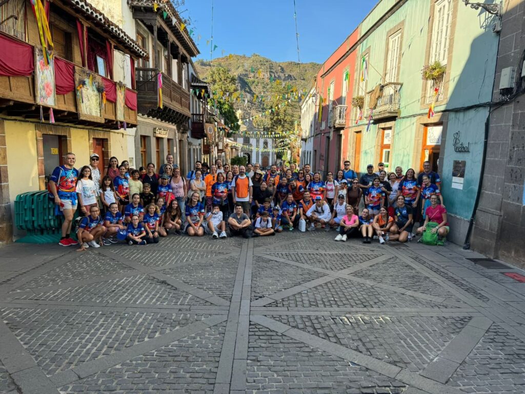 SalesianosLasPalmasPeregrinacionTeror