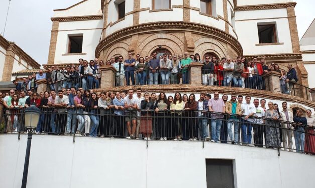 Profesorado de reciente incorporación recibe formación sobre la educación salesiana