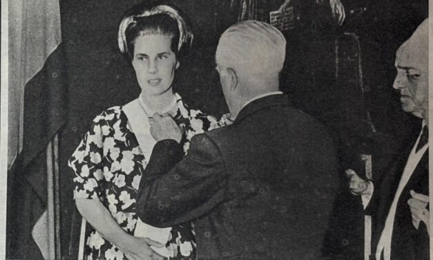 Foto con historia: La Duquesa De Alba Salesiana
