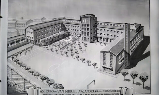 Foto con historia: Boceto Proyecto Salesianos Paseo