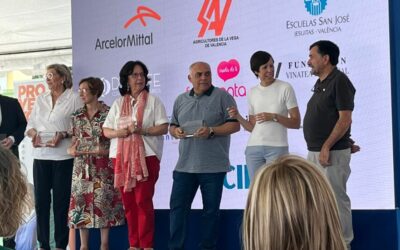 Grupo Martes es distinguido por su lucha contra las adicciones