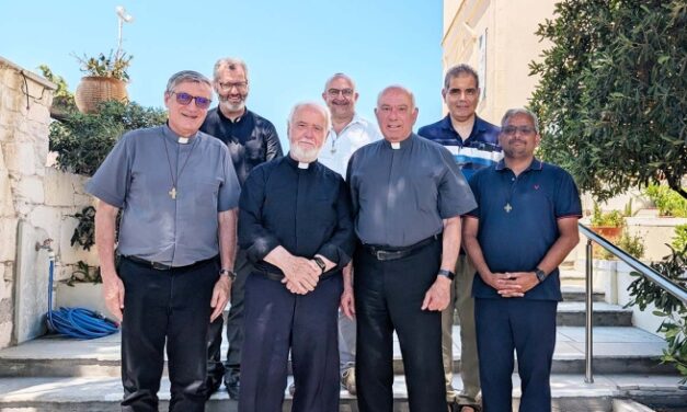 Els primers missioners salesians llestos per a una nova presència en Syros