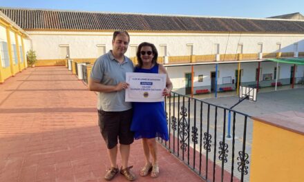 el club de leones de antequera apoya al alumnado salesiano m?s desfavorecido