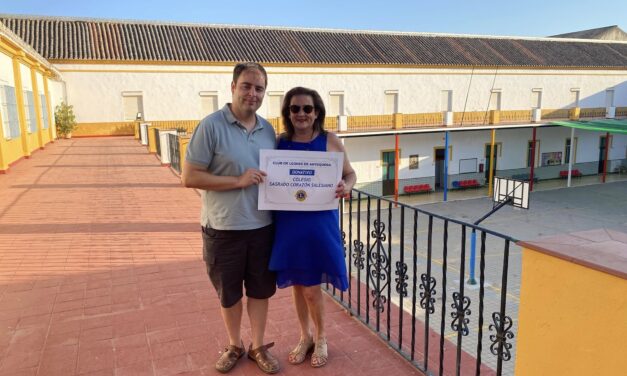 El Club de Leones de Antequera apoya al alumnado salesiano más desfavorecido