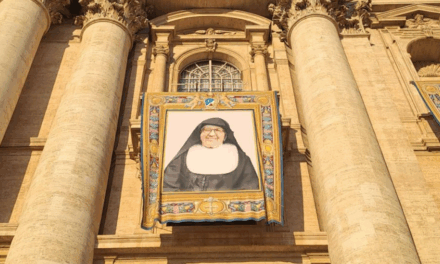 Sor María Troncatti ya es santa