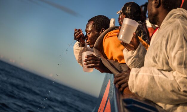 Un rescat a l’alba, foto guanyadora del VIII Concurs “Un viaje a la Esperanza”