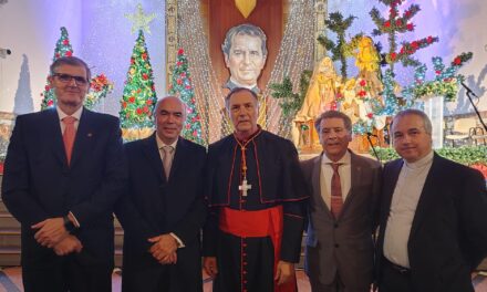 el cardenal ?ngel fern?ndez artime pregona las bodas de oro de la ??avidad salesiana??de utrera