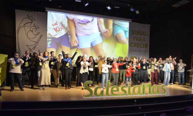 Las escuelas de las Salesianas sueñan para crecer con confianza